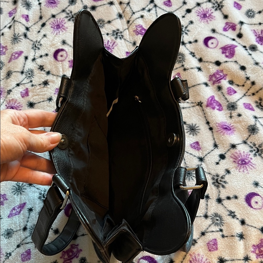 Target Black 🐈‍⬛ KITTY Cat Face EYELASHES Bag - Picture 8 of 13